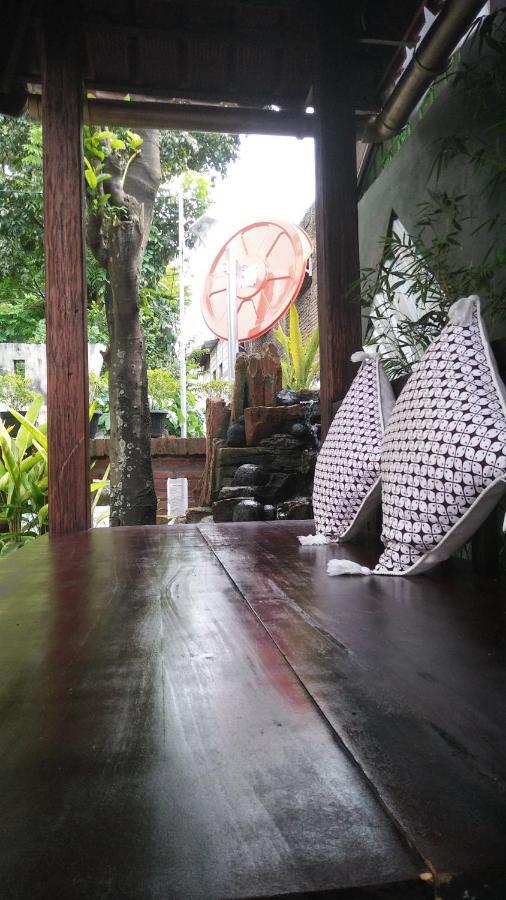 Ngampilan Backpacker Hostel Yogyakarta Eksteriør billede