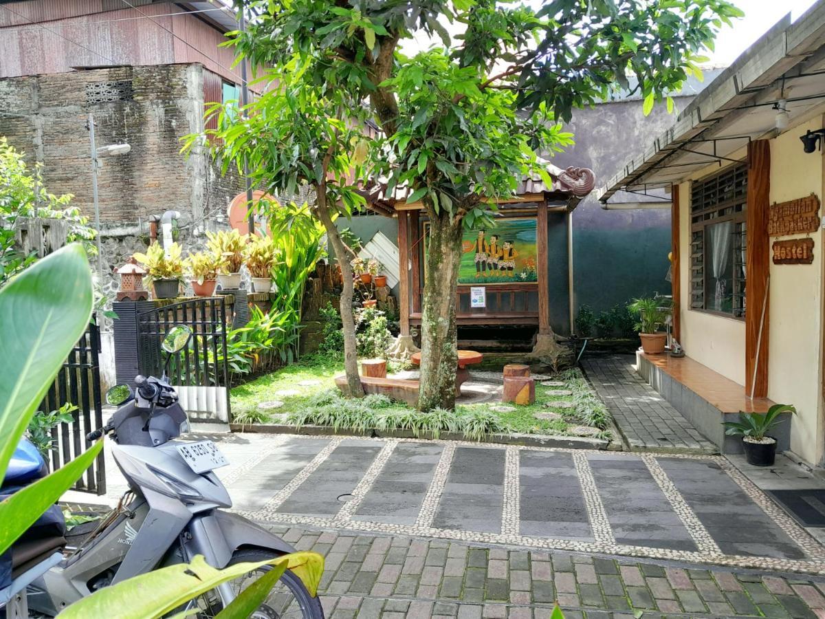 Ngampilan Backpacker Hostel Yogyakarta Eksteriør billede