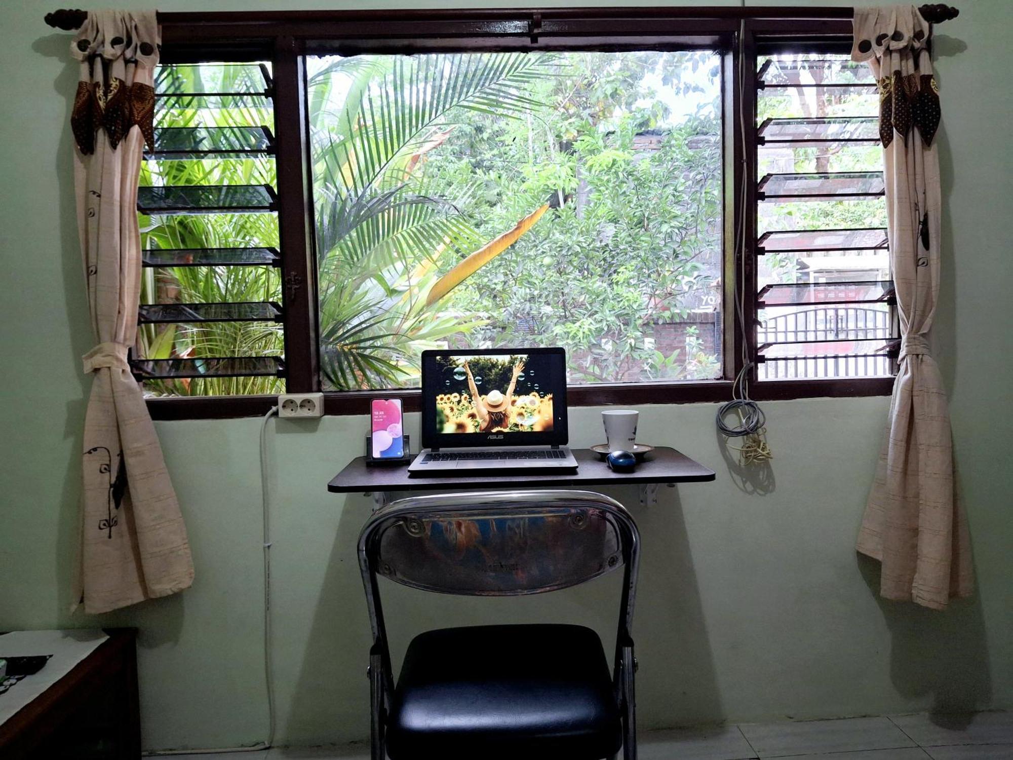 Ngampilan Backpacker Hostel Yogyakarta Eksteriør billede